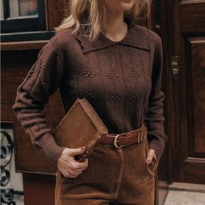 Simple Retro LARGE brown knit collared sweater